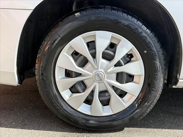 セレナ Ｘ　Ｖセレクション　禁煙　車検整備付　エマブレ　両電スラドア　アラビュー　ＦＲソナ－　純正ナビ　フルセグ　ＢＴ　ＤＶＤ再生　パーキングアシスト　クルコン　オートＬＥＤヘッド　電格ウインカーミラー　ステリモ（42枚目）