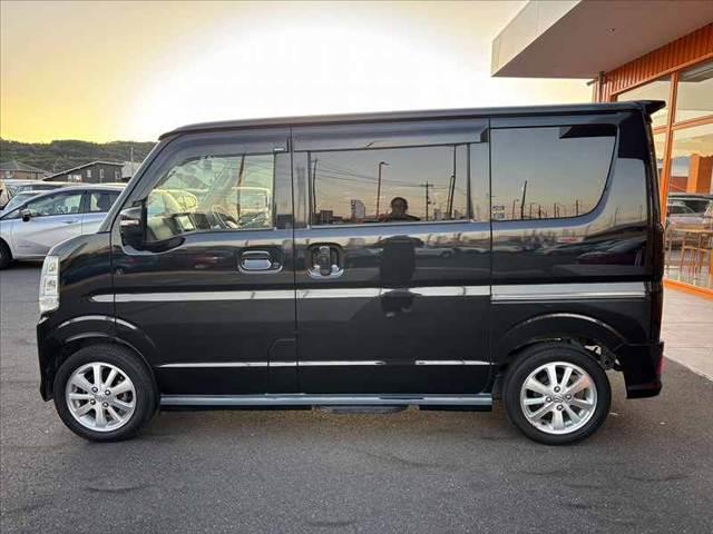 エブリイワゴン ＰＺターボスペシャル　禁煙車　車検整備付両電　フルセグナビ　ターボ　レーダーブレーキＳ　ＥＴＣ　スマートキー×２　バックカメラ　ステリモ　電動オートステップ　電格ミラー　オートライト　Ｂｌｕｅｔｏｏｔｈ　ＤＶＤ再生（12枚目）