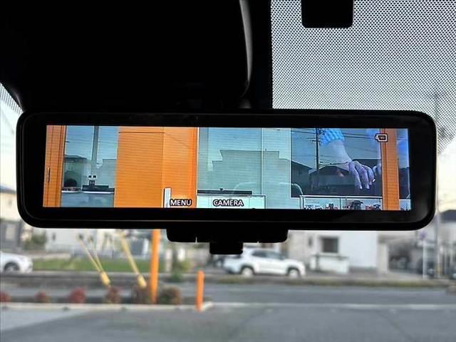 ノート e-パワー B 禁煙 車検整備付 後期 インテリジェントエマージェンシーブレーキ アラビュー オートライト スマートキー×2 デジタルインナーミラー ETC CDデッキ 電格ミラー Pガラス ハイビームアシスト(4枚目)