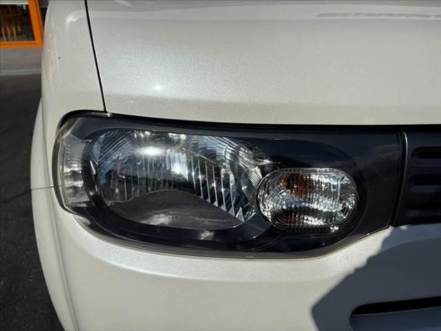 キューブ １５Ｘ　Ｖセレクション　禁煙　車検整備付　純正ナビ　フルセグ　Ｂカメラ　ＢＴ　ＤＶＤ再生　スペアキー　ＥＴＣ　ドラレコ　ステリモ　オートヘッドライト　オートエアコン　Ａストップ　革巻きステア　電格ミラー　ヘッドレベライザー（32枚目）