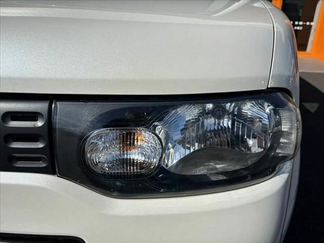 キューブ １５Ｘ　Ｖセレクション　禁煙　車検整備付　純正ナビ　フルセグ　Ｂカメラ　ＢＴ　ＤＶＤ再生　スペアキー　ＥＴＣ　ドラレコ　ステリモ　オートヘッドライト　オートエアコン　Ａストップ　革巻きステア　電格ミラー　ヘッドレベライザー（33枚目）