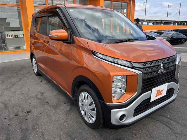 ｅＫクロス Ｍ　禁煙　ｅアシスト　ＬＥＤヘッドライト　シートヒーター　ＥＴＣ　純正ＣＤデッキ　パーキングセンサー　オートライト　電格ミラー　キーレス　レベライザー　プライバシーガラス　ＳＲＳエアバッグ（8枚目）