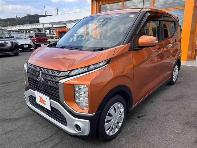 ｅＫクロス Ｍ　禁煙　ｅアシスト　ＬＥＤヘッドライト　シートヒーター　ＥＴＣ　純正ＣＤデッキ　パーキングセンサー　オートライト　電格ミラー　キーレス　レベライザー　プライバシーガラス　ＳＲＳエアバッグ（10枚目）