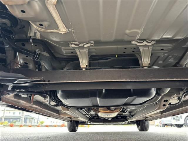 ｅＫクロス Ｍ　禁煙　ｅアシスト　ＬＥＤヘッドライト　シートヒーター　ＥＴＣ　純正ＣＤデッキ　パーキングセンサー　オートライト　電格ミラー　キーレス　レベライザー　プライバシーガラス　ＳＲＳエアバッグ（37枚目）