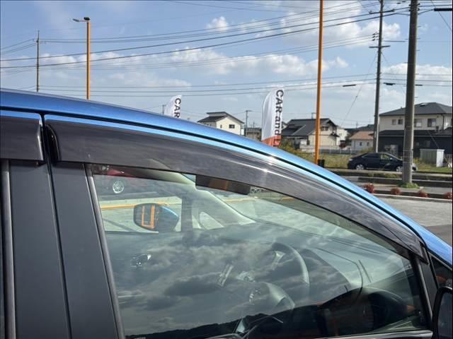 ノート ｅ－パワー　メダリスト　純正フルセグナビ　アラビュー　ＬＥＤヘッドライト　インテリジェントエマージェンシーブレーキ　ＥＴＣ　スマートキー　純正１５インチアルミ　合皮コンビシート　アームレスト　Ｐガ　ラス　フォグランプ（27枚目）