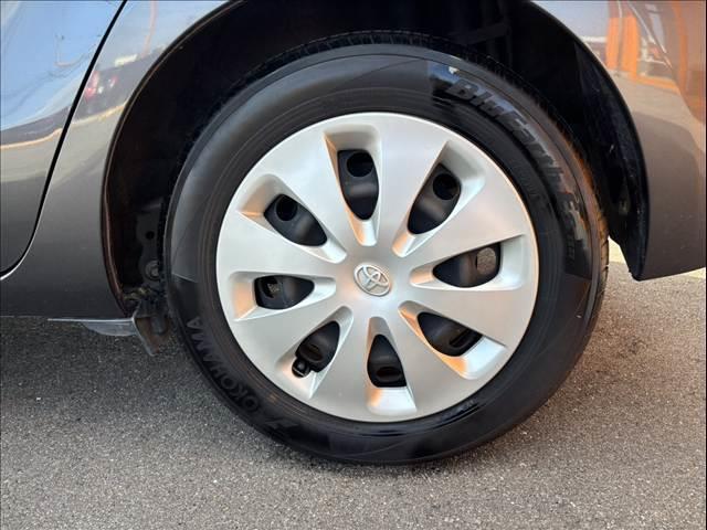 アクア Ｓ　禁煙　車検整備付　純正ナビ　バックカメラ　ステリモ　スマートキー　Ｂｌｕｅｔｏｏｔｈ　ＴＶ　プライバシーガラス　オートエアコン　テレスコ　シートバックポケット　ＳＲＳ　電格ミラー　オートライト（38枚目）