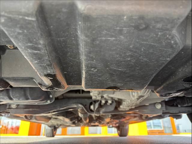 アクア Ｓ　禁煙　車検整備付　純正ナビ　バックカメラ　ステリモ　スマートキー　Ｂｌｕｅｔｏｏｔｈ　ＴＶ　プライバシーガラス　オートエアコン　テレスコ　シートバックポケット　ＳＲＳ　電格ミラー　オートライト（40枚目）