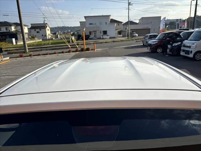 アルト F 禁煙 車検整備付き 純正オーディオ キーレス スペアキー マニュアルエアコン ACソケット フロアマット ドアバイザー SRSエアバッグ ふらつき防止 ヘッドライトレベライザー 純正ホイールキャップ(35枚目)