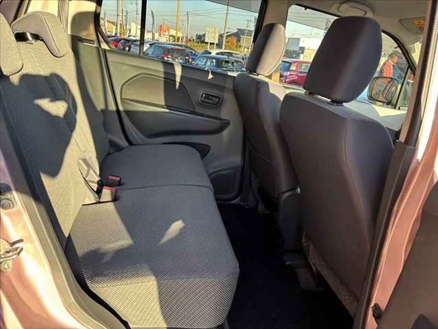 ワゴンＲ ＦＡ　禁煙　車検整備付　後期　社外ナビ　地デジＴＶ　キーレスキー　スペアキー　Ｂｌｕｅｔｏｏｔｈ　ＥＴＣ　レベライザー　アンダートレー　ＩＳＯＦＩＸシート　ＤＶＤ再生　アームレスト　プライバシーガラス（17枚目）