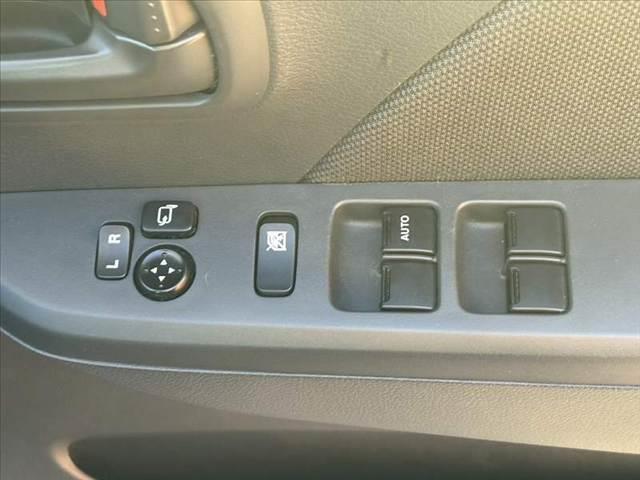 ワゴンＲ ＦＡ　禁煙　車検整備付　後期　社外ナビ　地デジＴＶ　キーレスキー　スペアキー　Ｂｌｕｅｔｏｏｔｈ　ＥＴＣ　レベライザー　アンダートレー　ＩＳＯＦＩＸシート　ＤＶＤ再生　アームレスト　プライバシーガラス（22枚目）