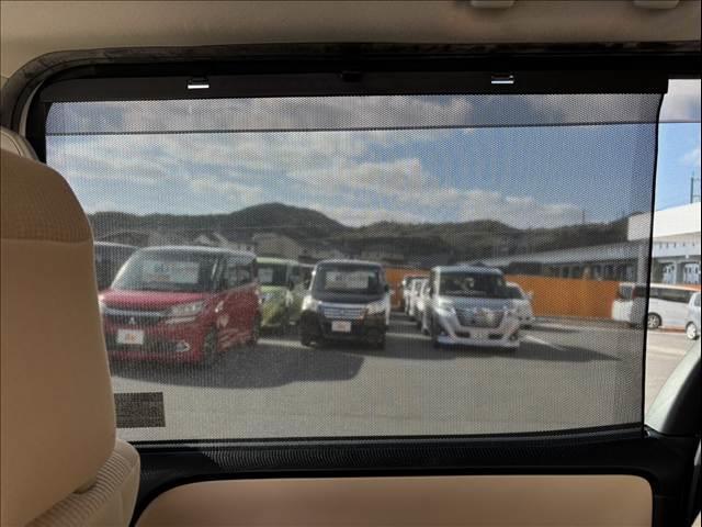 ノア Ｘ　禁煙　車検整備付　セーフティセンスＣ　７人　電動スライドドア　純正フルセグナビ　バックカメラ　ＥＴＣ　キーレス　スペアキー　Ｂｌｕｅｔｏｏｔｈ　ＤＶＤ再生　ＬＥＤ　ステリモ　オートエアコン（29枚目）