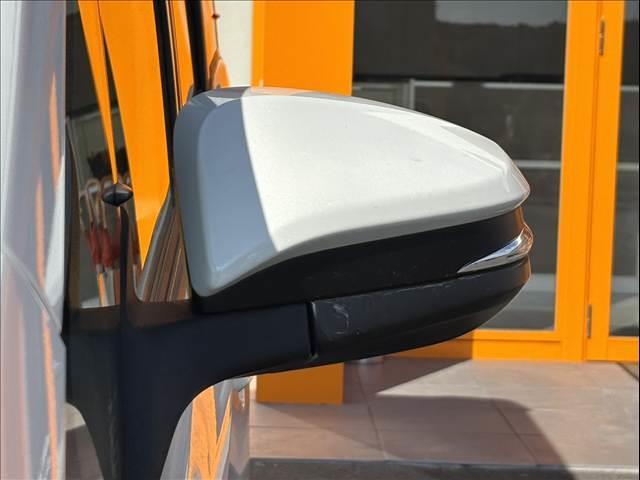 ノア Ｘ　禁煙　車検整備付　セーフティセンスＣ　７人　電動スライドドア　純正フルセグナビ　バックカメラ　ＥＴＣ　キーレス　スペアキー　Ｂｌｕｅｔｏｏｔｈ　ＤＶＤ再生　ＬＥＤ　ステリモ　オートエアコン（31枚目）