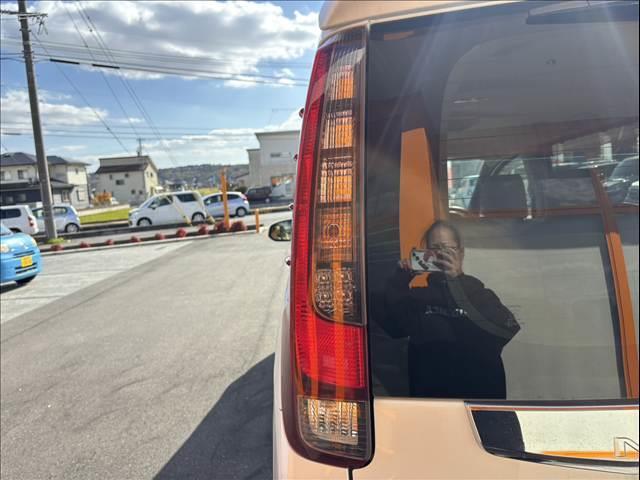 ノア Ｘ　禁煙　車検整備付　セーフティセンスＣ　７人　電動スライドドア　純正フルセグナビ　バックカメラ　ＥＴＣ　キーレス　スペアキー　Ｂｌｕｅｔｏｏｔｈ　ＤＶＤ再生　ＬＥＤ　ステリモ　オートエアコン（34枚目）