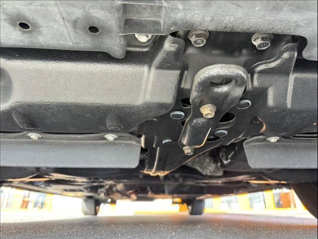 ノア Ｘ　禁煙　車検整備付　セーフティセンスＣ　７人　電動スライドドア　純正フルセグナビ　バックカメラ　ＥＴＣ　キーレス　スペアキー　Ｂｌｕｅｔｏｏｔｈ　ＤＶＤ再生　ＬＥＤ　ステリモ　オートエアコン（41枚目）
