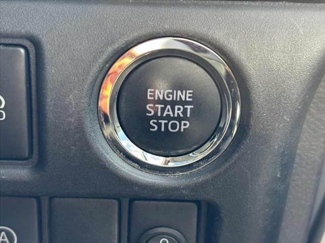 エスクァイア Ｇｉ　禁煙　車検整備付　両電　純正フルセグナビ　フリップダウン　クルコン　７人乗り　モデリスタアルミ　クルコン　シートヒーター　ＬＥＤ　スマートキー×２　オートライト　ＥＴＣ　バックカメラ　ステリモ（26枚目）