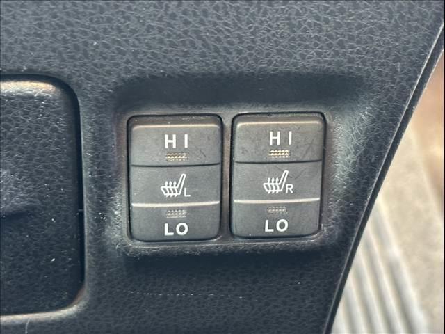 エスクァイア Ｇｉ　禁煙　車検整備付　両電　純正フルセグナビ　フリップダウン　クルコン　７人乗り　モデリスタアルミ　クルコン　シートヒーター　ＬＥＤ　スマートキー×２　オートライト　ＥＴＣ　バックカメラ　ステリモ（31枚目）