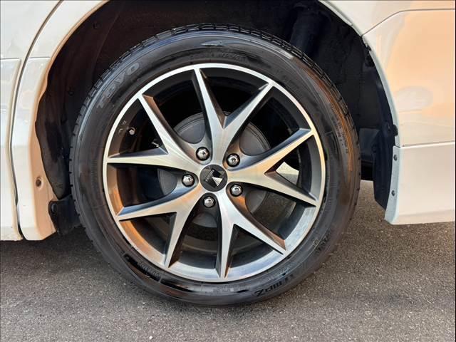 エスクァイア Ｇｉ　禁煙　車検整備付　両電　純正フルセグナビ　フリップダウン　クルコン　７人乗り　モデリスタアルミ　クルコン　シートヒーター　ＬＥＤ　スマートキー×２　オートライト　ＥＴＣ　バックカメラ　ステリモ（43枚目）