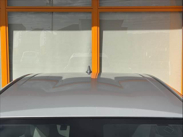アクア Ｌ　後期　禁煙　車検整備付　セーフティセンス　ナビ　ＴＶ　バックカメラ　Ｂｌｕｅｔｏｏｔｈ　ＥＴＣ　オートハイビーム　オートエアコン　横滑り防止　キーレス　電格ミラー　チルトステアリング　バニティミラー（37枚目）