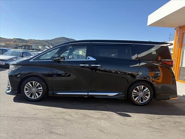 アルファード Ｚ　禁煙　モデリスタエアロ　１４型ナビ　１３．２後席モニター　左右独立ムーンルーフ　全方位Ｍ　クリソナ　セーフティセンス　３眼ＬＥＤヘッド　ベンチレーション　シートヒーター　合皮レザーシート　ＢＳＭ（12枚目）