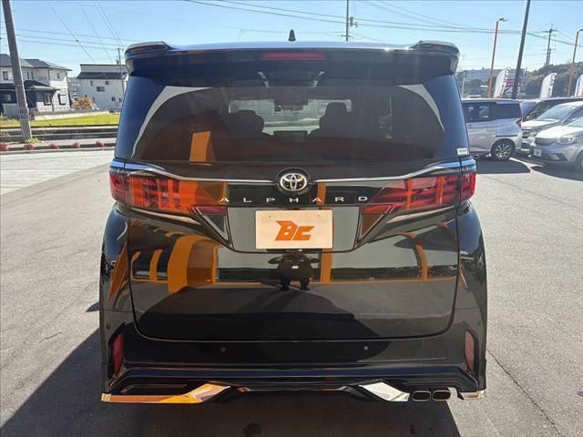 アルファード Ｚ　禁煙　モデリスタエアロ　１４型ナビ　１３．２後席モニター　左右独立ムーンルーフ　全方位Ｍ　クリソナ　セーフティセンス　３眼ＬＥＤヘッド　ベンチレーション　シートヒーター　合皮レザーシート　ＢＳＭ（14枚目）