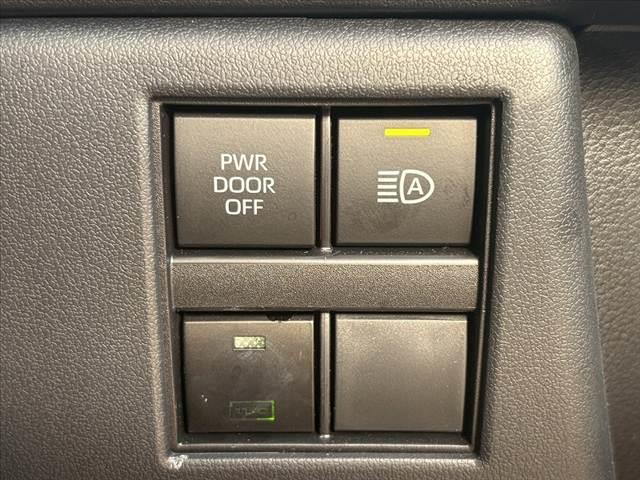 アルファード Ｚ　禁煙　モデリスタエアロ　１４型ナビ　１３．２後席モニター　左右独立ムーンルーフ　全方位Ｍ　クリソナ　セーフティセンス　３眼ＬＥＤヘッド　ベンチレーション　シートヒーター　合皮レザーシート　ＢＳＭ（31枚目）