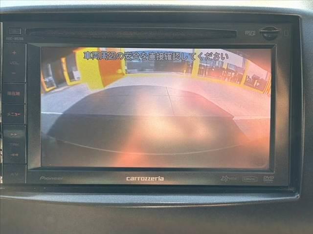 デミオ １３Ｃ－Ｖ　ＨＩＤエディション　禁煙　社外ナビ　地デジ　バックカメラ　Ｂｌｕｅｔｏｏｔｈ　ＨＩＤヘッド　ＥＴＣ　オートライト　レインセンサーワイパー　スマートキー　フロントフォグ　１６インチアルミ　プライバシーガラス　ＤＶＤ再生（21枚目）