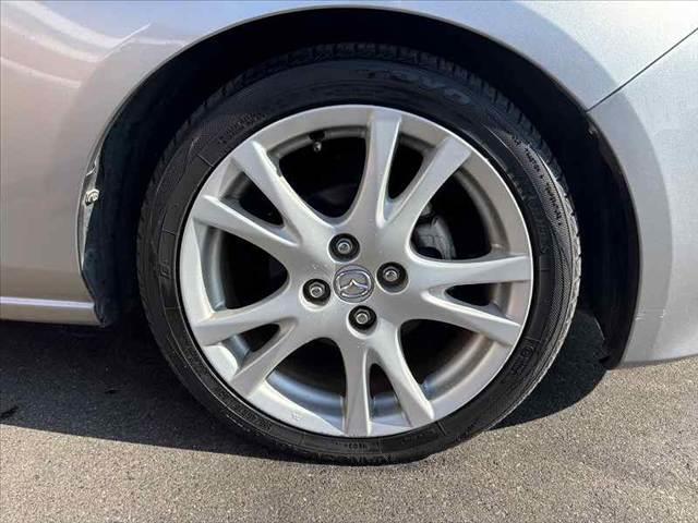 デミオ １３Ｃ－Ｖ　ＨＩＤエディション　禁煙　社外ナビ　地デジ　バックカメラ　Ｂｌｕｅｔｏｏｔｈ　ＨＩＤヘッド　ＥＴＣ　オートライト　レインセンサーワイパー　スマートキー　フロントフォグ　１６インチアルミ　プライバシーガラス　ＤＶＤ再生（31枚目）