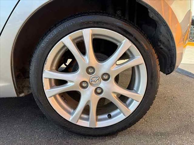 デミオ １３Ｃ－Ｖ　ＨＩＤエディション　禁煙　社外ナビ　地デジ　バックカメラ　Ｂｌｕｅｔｏｏｔｈ　ＨＩＤヘッド　ＥＴＣ　オートライト　レインセンサーワイパー　スマートキー　フロントフォグ　１６インチアルミ　プライバシーガラス　ＤＶＤ再生（34枚目）