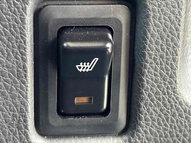 ｅＫスペースカスタム カスタムＧ　ｅ－アシスト　禁煙　後期　社外ナビ　フルセグ　バックカメラ　Ｂｌｕｅｔｏｏｔｈ　ＥＴＣ　両側電動スライド　Ａストップ　Ｅアシスト　オートＬＥＤヘッド　アームレスト　１４インチＡＷ　マットバイザー　ＩＳＯＦＩＸ（6枚目）