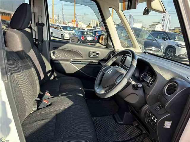 ｅＫスペースカスタム カスタムＧ　ｅ－アシスト　禁煙　後期　社外ナビ　フルセグ　バックカメラ　Ｂｌｕｅｔｏｏｔｈ　ＥＴＣ　両側電動スライド　Ａストップ　Ｅアシスト　オートＬＥＤヘッド　アームレスト　１４インチＡＷ　マットバイザー　ＩＳＯＦＩＸ（16枚目）