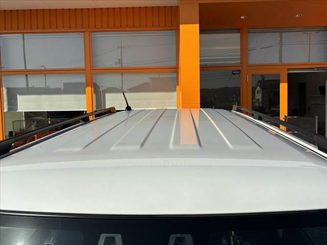 ハスラー Ｊスタイルターボ　禁煙　車検整備付　ホワイトルーフ　９インチナビ　フルセグ　全方位カメラ　Ｂｌｕｅｔｏｏｔｈ　ブレーキサポート　オートＬＥＤヘッド　ルーフレール　レーダークルーズ　Ａストップ　ターボ　シートヒーター（42枚目）