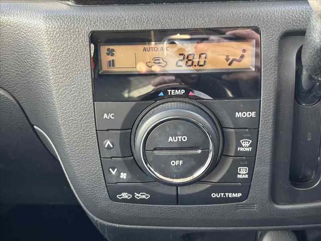 スペーシア G 禁煙 車検整備付 後期 オーディオ Bluetooth Pスタート スマートキー×2 オートエアコン シートヒーター レベライザー アームレスト 電格ミラー バニティミラー サイドバイザー(5枚目)