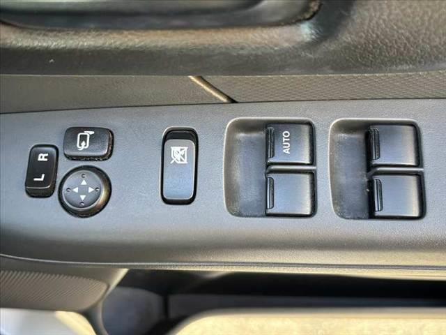 スペーシア G 禁煙 車検整備付 後期 オーディオ Bluetooth Pスタート スマートキー×2 オートエアコン シートヒーター レベライザー アームレスト 電格ミラー バニティミラー サイドバイザー(22枚目)