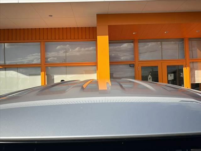 スペーシア G 禁煙 車検整備付 後期 オーディオ Bluetooth Pスタート スマートキー×2 オートエアコン シートヒーター レベライザー アームレスト 電格ミラー バニティミラー サイドバイザー(36枚目)