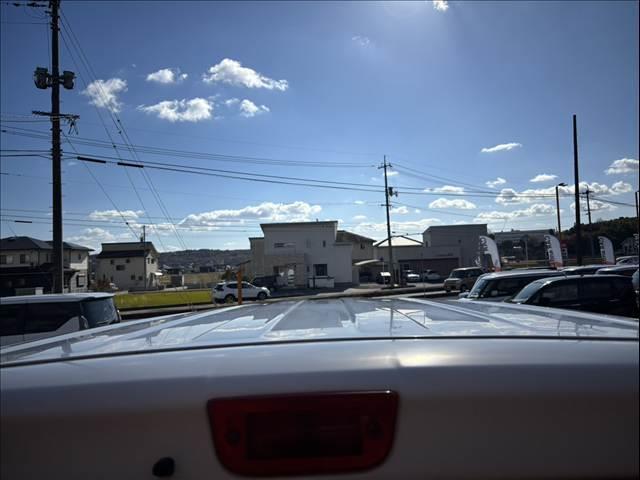 NV200バネットバン DX 禁煙 中期SC 両面スライドドア 純正オーディオ RADIO再生 キーレスキー F席パワーウィンドウ 横滑り防止装置 パワーステアリング フロアマット ドアバイザー SRS 2列目ベンチシート(36枚目)