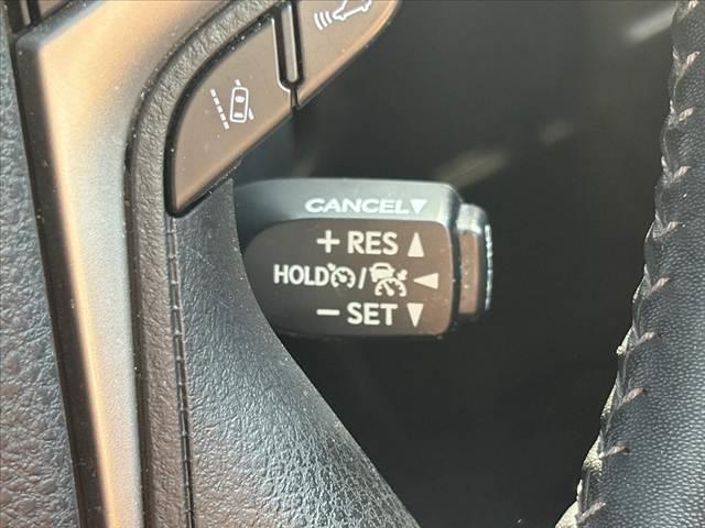 ランドクルーザープラド TX Lパッケージ・ブラックエディション 禁煙 車検整備付 ムーンルーフ メーカーナビ マルチテレインモニター クリアランスソナー BSM ブラックルーフレール ETC2.0 BT フルセグTV セーフティセンス レーダークルーズ(29枚目)