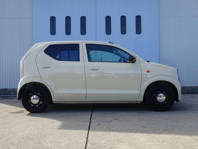 キャロル ＧＬ　ディスプレイオーディオ　バックカメラ　ＥＴＣ　革調シートカバー　ワンオーナー車　社外アルミホイール　ブルートウース機能　キーレスリモコン付きキー　クラシカルエンブレム　マツダディーラー整備記録簿付（16枚目）