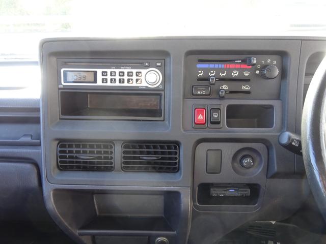 サンバーバン ディアス　５速マニュアル　２ＷＤ　スバル生産最終型　ワンオーナー車　下回り画像（8枚目）