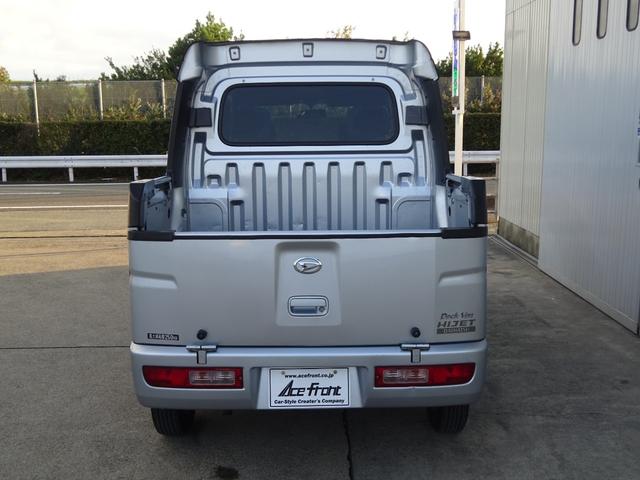 ハイゼットカーゴ デッキバンＧ　５速マニュアル・４ＷＤ・スタッドレスタイヤ・１２インチアルミホイール・ＣＤ／ＡＭ／ＦＭ・フロントパワーウインドウ・フロント革調シートカバー・タイミングチェーン（21枚目）