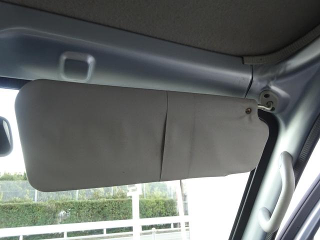 ハイゼットカーゴ デッキバンＧ　５速マニュアル・４ＷＤ・スタッドレスタイヤ・１２インチアルミホイール・ＣＤ／ＡＭ／ＦＭ・フロントパワーウインドウ・フロント革調シートカバー・タイミングチェーン（33枚目）