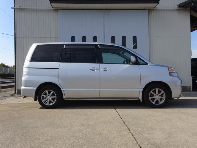 ヴォクシー Ｘ　Ｇエディション（11枚目）