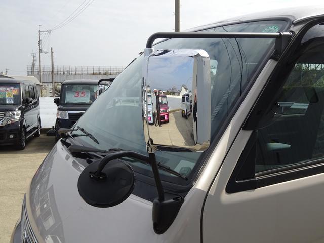 ハイエースワゴン スーパーカスタム　５速マニュアル車　ガレージ保管車　禁煙　ワンオーナー車　過去整備記録簿あり　３リッターディーゼルターボ　下回り画像　下回り防錆塗装施工済（39枚目）