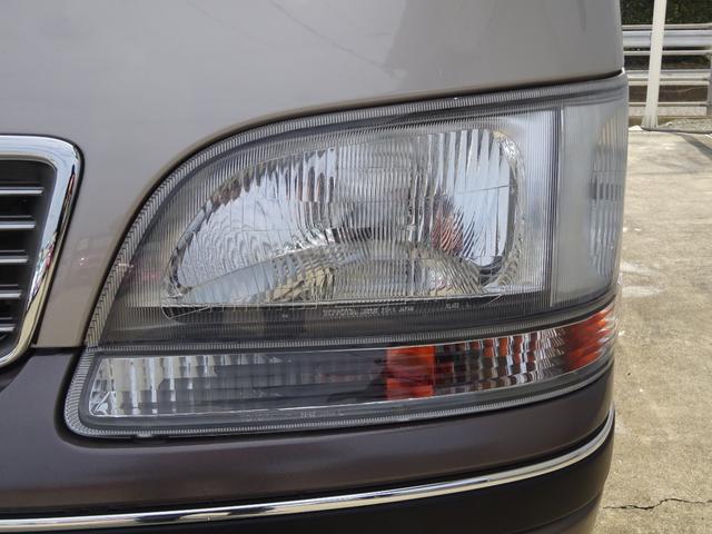 ハイエースワゴン スーパーカスタム　５速マニュアル車　ガレージ保管車　禁煙　ワンオーナー車　過去整備記録簿あり　３リッターディーゼルターボ　下回り画像　下回り防錆塗装施工済（42枚目）