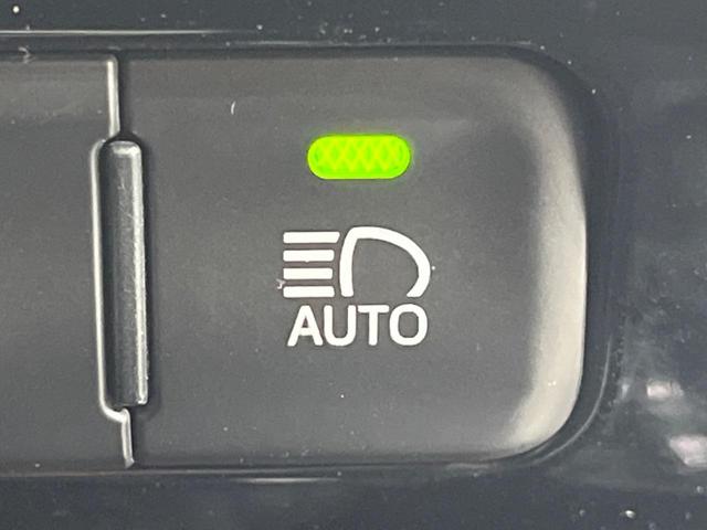A 純正9型ナビ バックカメラ セーフティセンス レーダークルーズ フルセグ Bluetooth再生 オートライト ETC ブラインドスポットモニター 駐車支援システム LEDヘッド 純正15インチアルミ(50枚目)