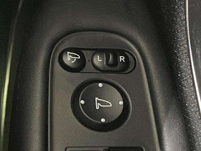 ハイブリッドZ・ホンダセンシング ナビ バックカメラ 前席シートヒーター LEDヘッド LEDフォグ フルセグ Bluetooth オートエアコン レーダークルーズ ETC 革巻ステアリング ステアリングスイッチ プライバシーガラス(24枚目)