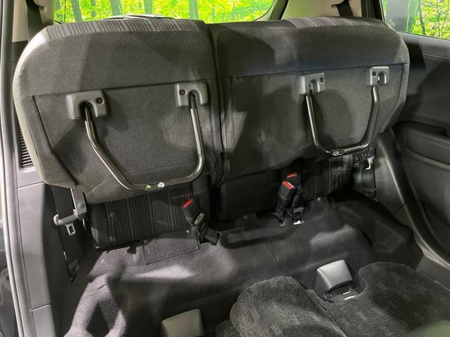 ハイブリッドZ・ホンダセンシング ナビ バックカメラ 前席シートヒーター LEDヘッド LEDフォグ フルセグ Bluetooth オートエアコン レーダークルーズ ETC 革巻ステアリング ステアリングスイッチ プライバシーガラス(50枚目)