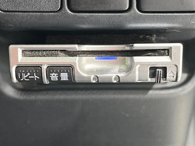 G メモリナビ フルセグ CD・DVD再生 バックカメラ シートヒーター スマートキー LEDヘッド オートエアコン ETC 15インチアルミ LEDフォグ プライバシーガラス Bluetooth再生(7枚目)