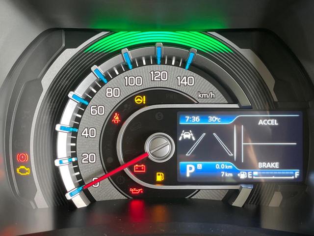 JスタイルII 2トーン 衝突軽減装置 アダプティブクルーズ 前席シートヒーター ルーフレール オートエアコン スマートキー 革巻ハンドル 15インチアルミ LEDヘッド コーナーセンサー アイドリングストップ(22枚目)