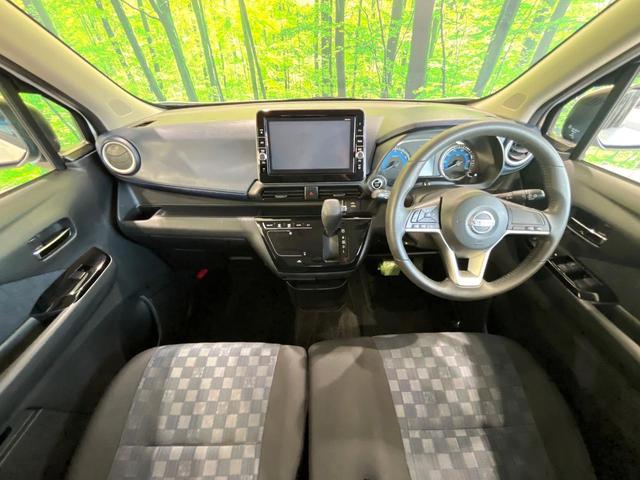 デイズ ハイウェイスター　Ｘ　禁煙車　衝突軽減装置　純正９型ナビ　全周囲カメラ　ＥＴＣ　ＬＥＤヘッド　コーナーセンサー　スマートキー　革巻きステアリング　純正１４インチアルミ　オートライト　オートエアコン　Ｂｌｕｅｔｏｏｔｈ再生（2枚目）