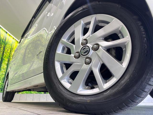 デイズ ハイウェイスター　Ｘ　禁煙車　衝突軽減装置　純正９型ナビ　全周囲カメラ　ＥＴＣ　ＬＥＤヘッド　コーナーセンサー　スマートキー　革巻きステアリング　純正１４インチアルミ　オートライト　オートエアコン　Ｂｌｕｅｔｏｏｔｈ再生（13枚目）